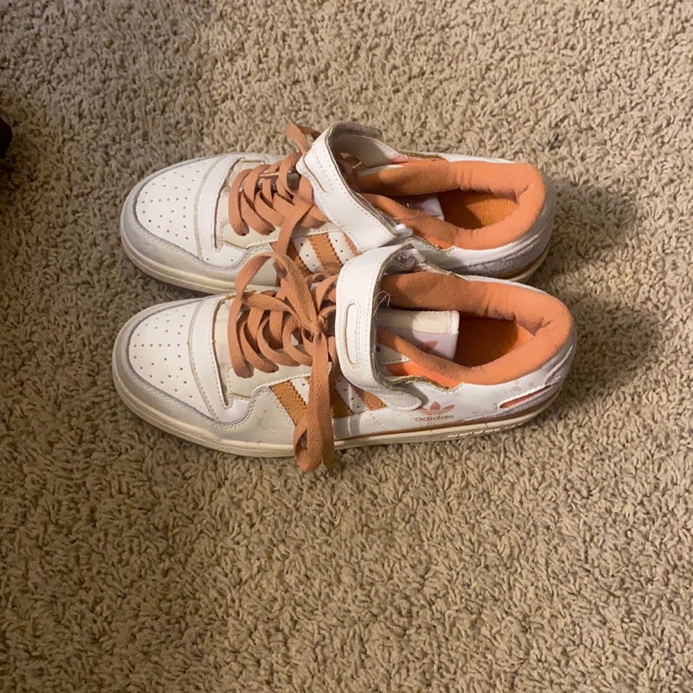 Peach low top adidas (?) possibly fadidas